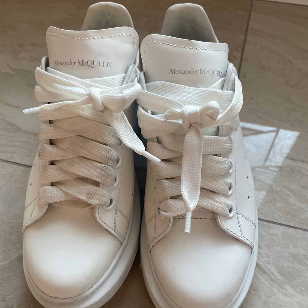 Alexander McQueen Cream Oversized Sneakers, white/ rose gold